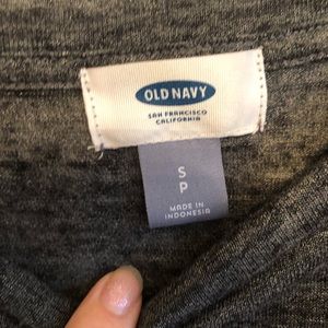 Old Navy Tops - Gray Loose Tee Old Navy Tops - Gray Loose Tee